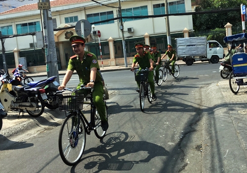 HCM City police to patrol on bikes