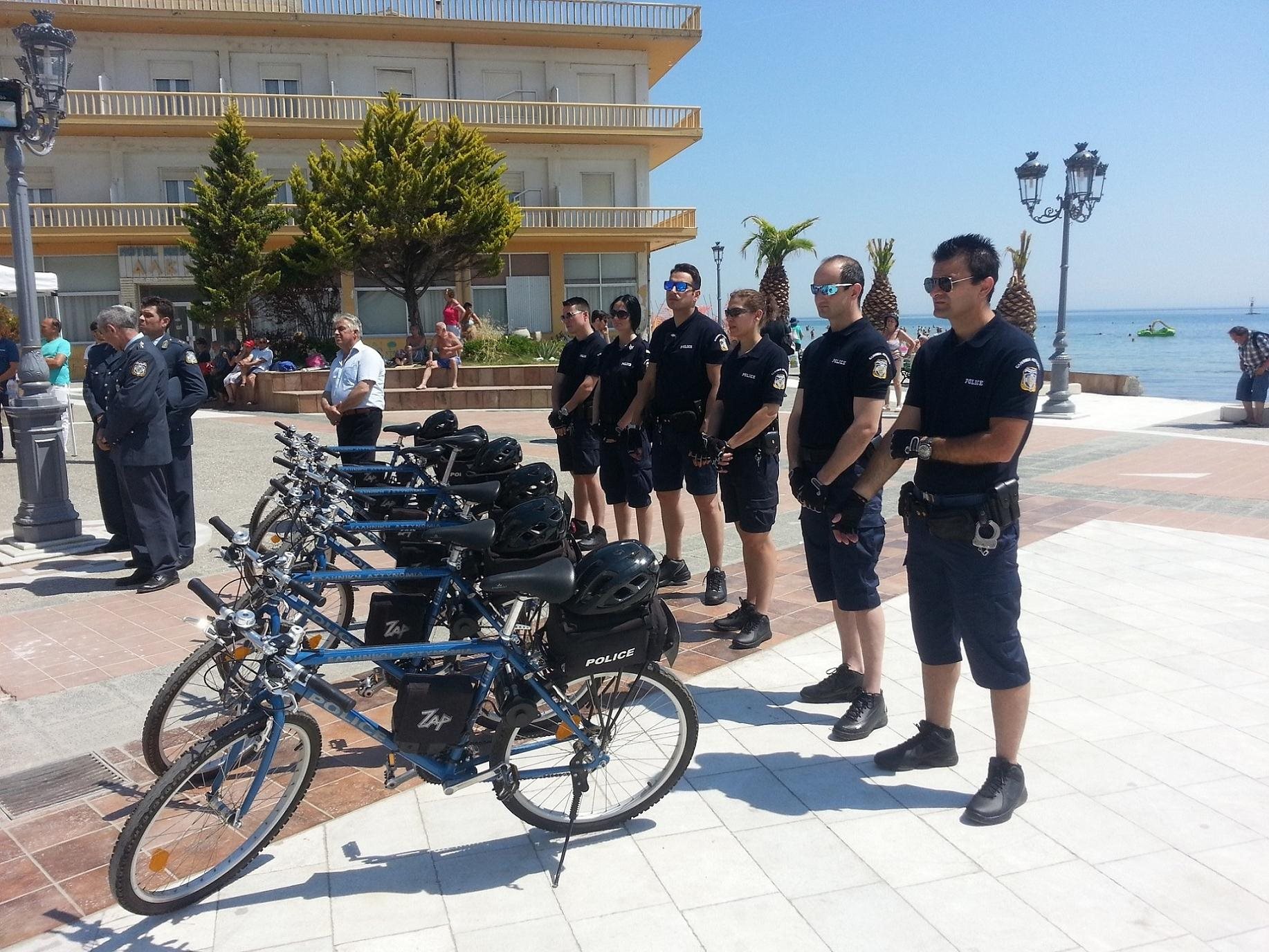 More Greek policemen on…bikes - Innovative way of city policing