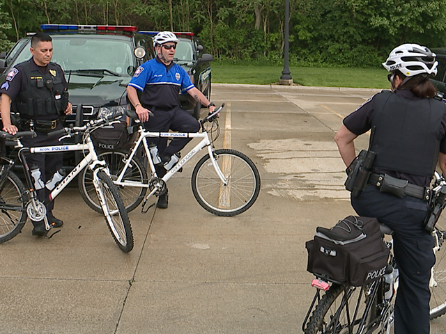 Avon Police Department rolls out new bike patrol unit