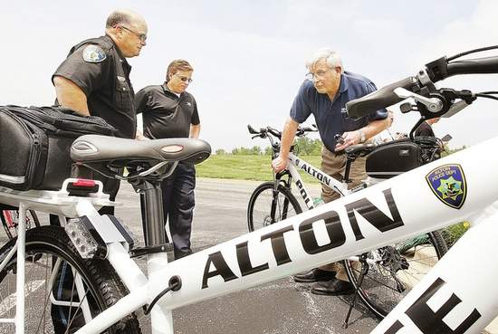APD gifted with new bicycles: Officers to increase downtown patrols