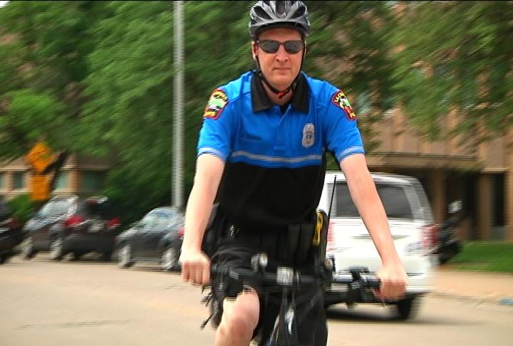 La Crosse Police Bike Patrol urges summer safety
