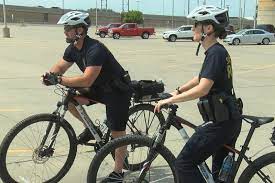 Sioux City Police Bike Patrol Unit goes where squad cars can’t