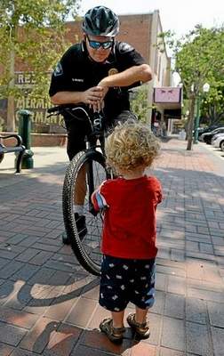 Redlands Police Department expands bicycle patrols
