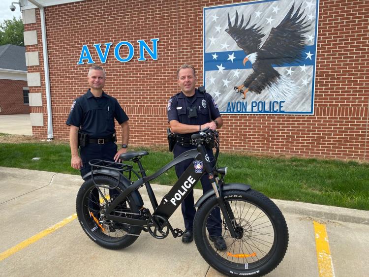 Avon Police adds new bike for patrols, thanks to officer’s win