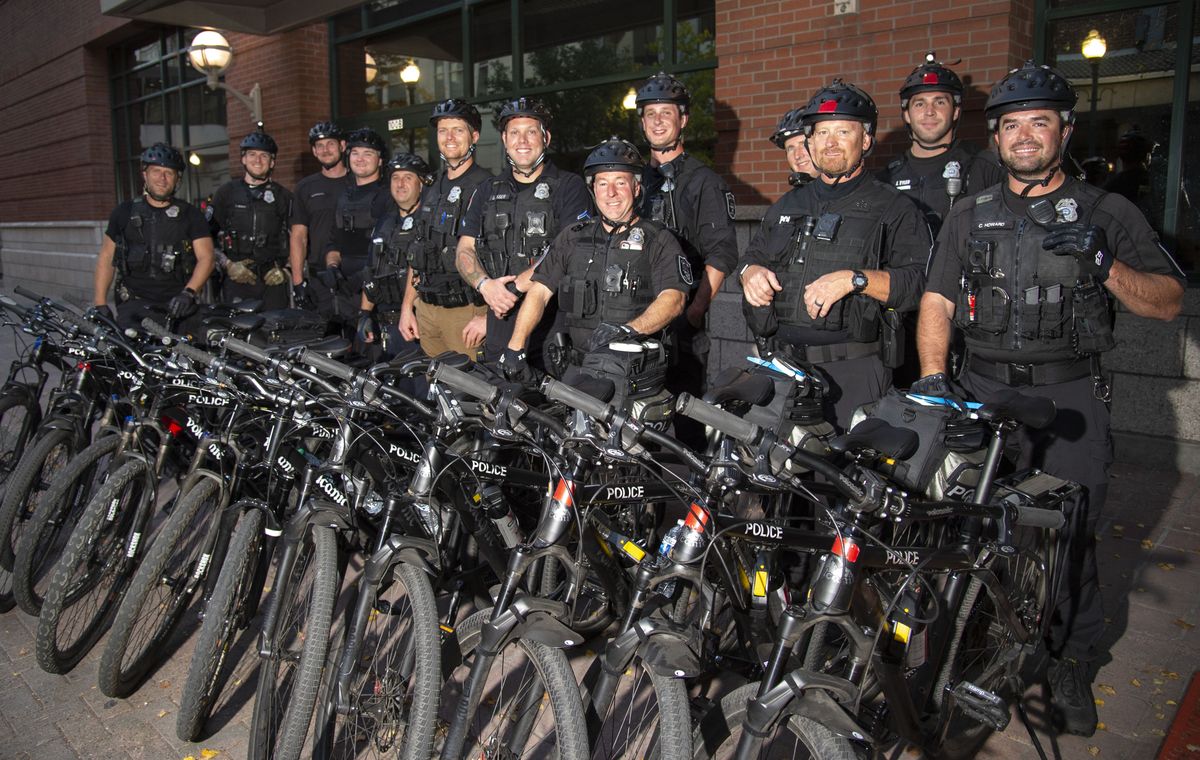 Spokane police officers complete bike patrol training, will serve as regional training unit