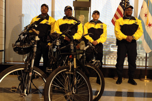 Rahm Boosts Bike Cop Budget, Says Mobile Officers ‘More Approachable’