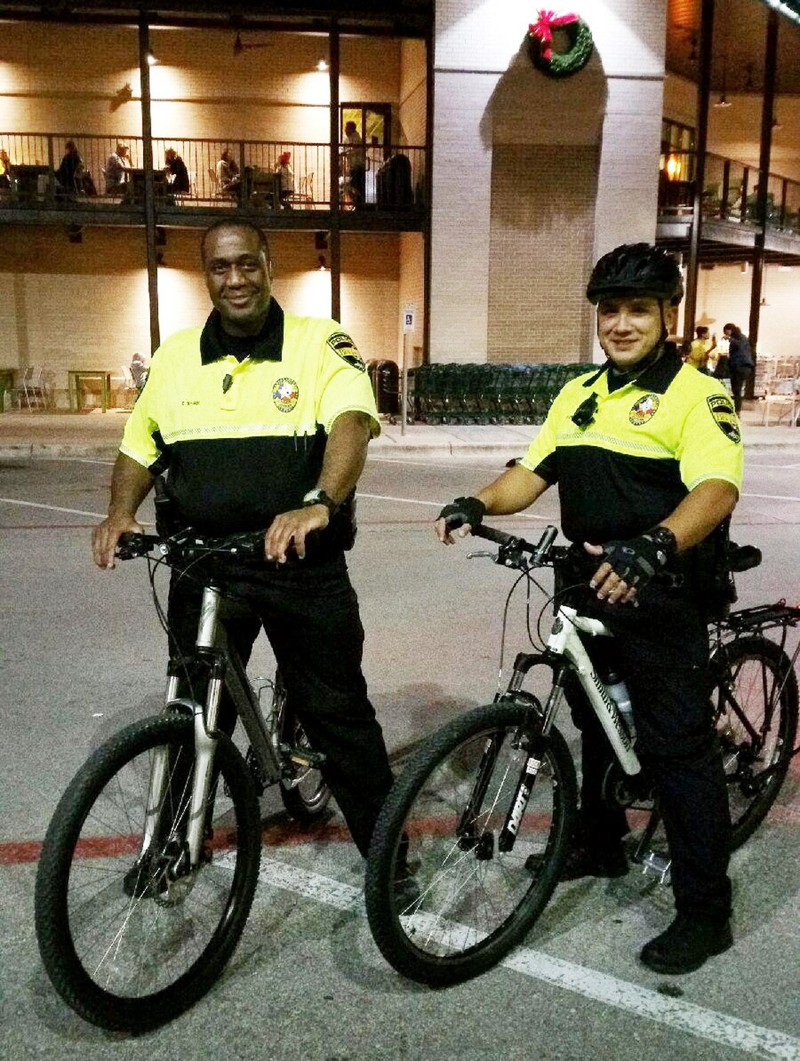 Column: Bee Cave police get new bikes for holidays
